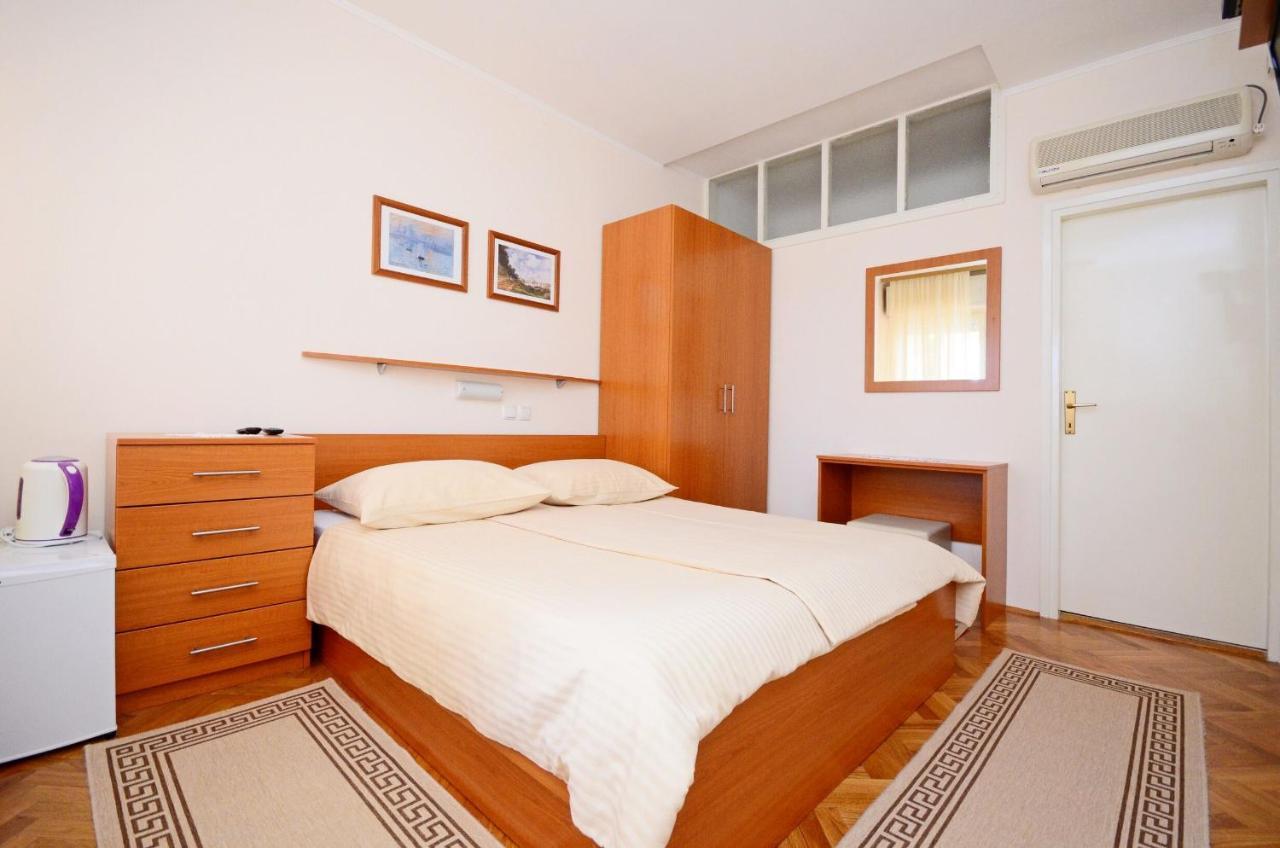 Apartments Marija Mundanije Экстерьер фото